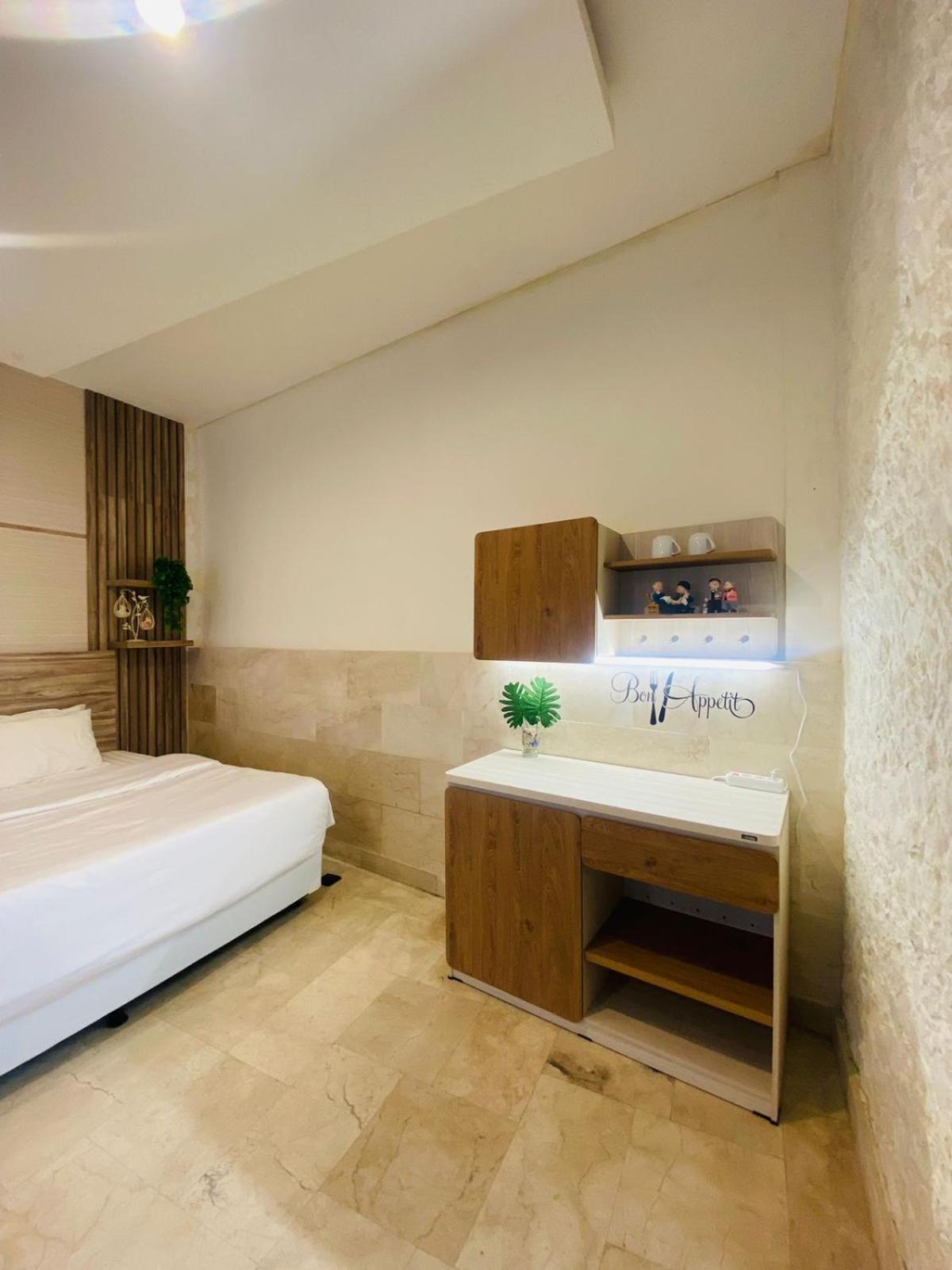 Puri Ratu Jimbaran Hotel Kültér fotó