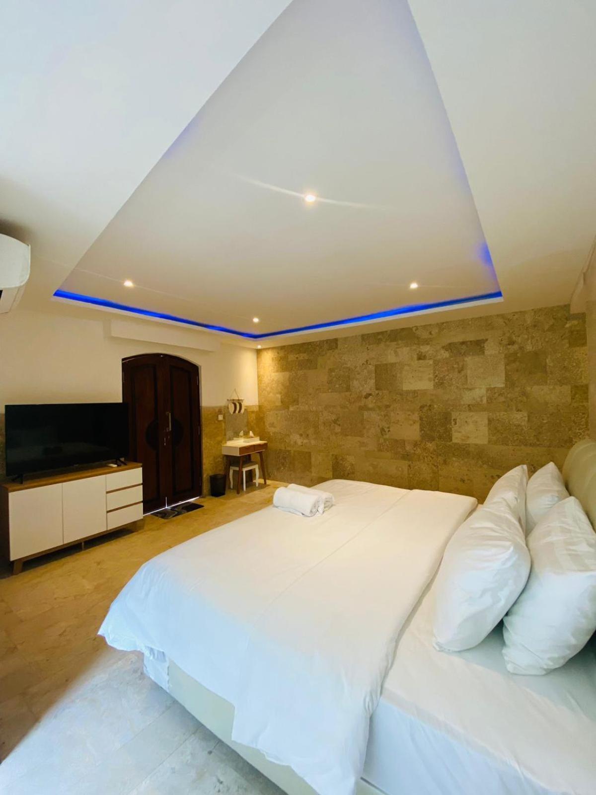 Puri Ratu Jimbaran Hotel Kültér fotó
